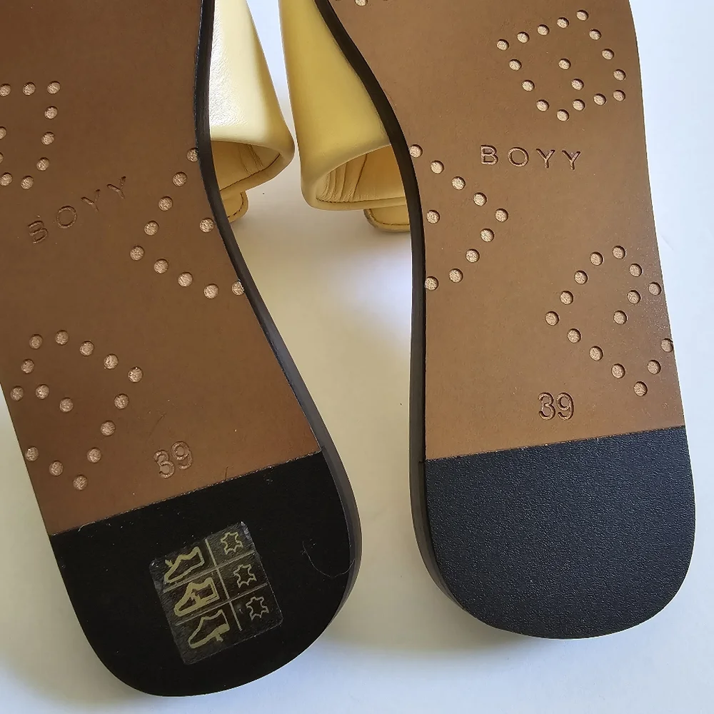 BOYY Leather Flat Sandals Size 39 Light Yellow - Picture 8 of 10
